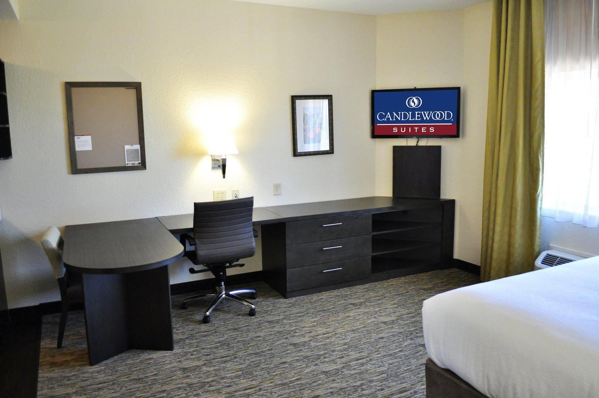 Candlewood Suites Bay City By Ihg Exterior foto