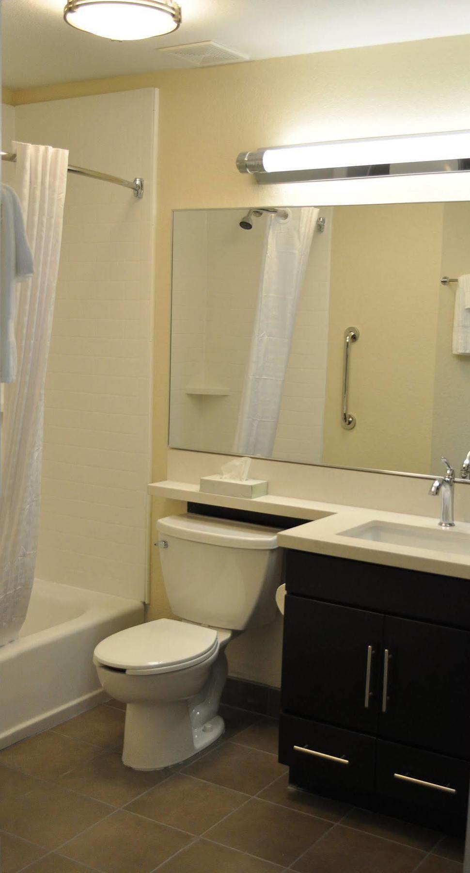 Candlewood Suites Bay City By Ihg Exterior foto